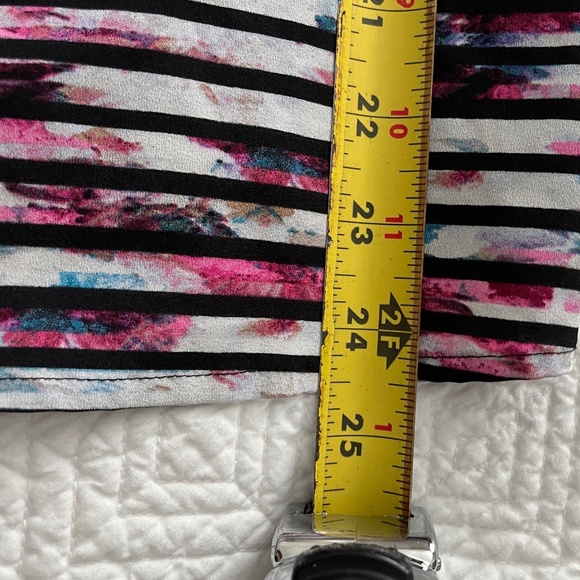 Ivanka Trump sleeveless Top - Size M - Picture 10 of 13